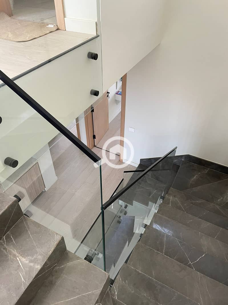 2 1b55c703-0c14-459a-b62e-4600fcef246a. jpg