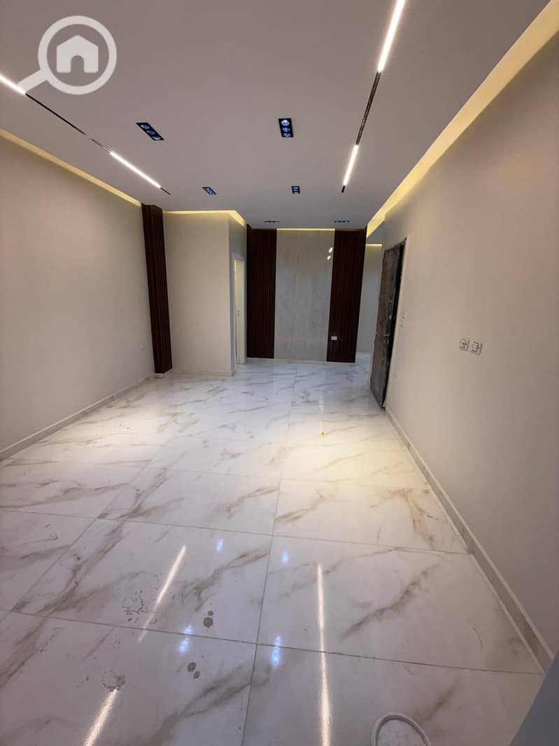 7 WhatsApp Image 2025-10-20 at 9.16. 34 AM (2). jpeg