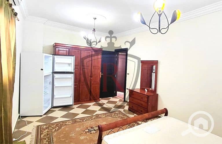 18 b4834c58-6504-49e9-8002-d31afb99927b. jpeg