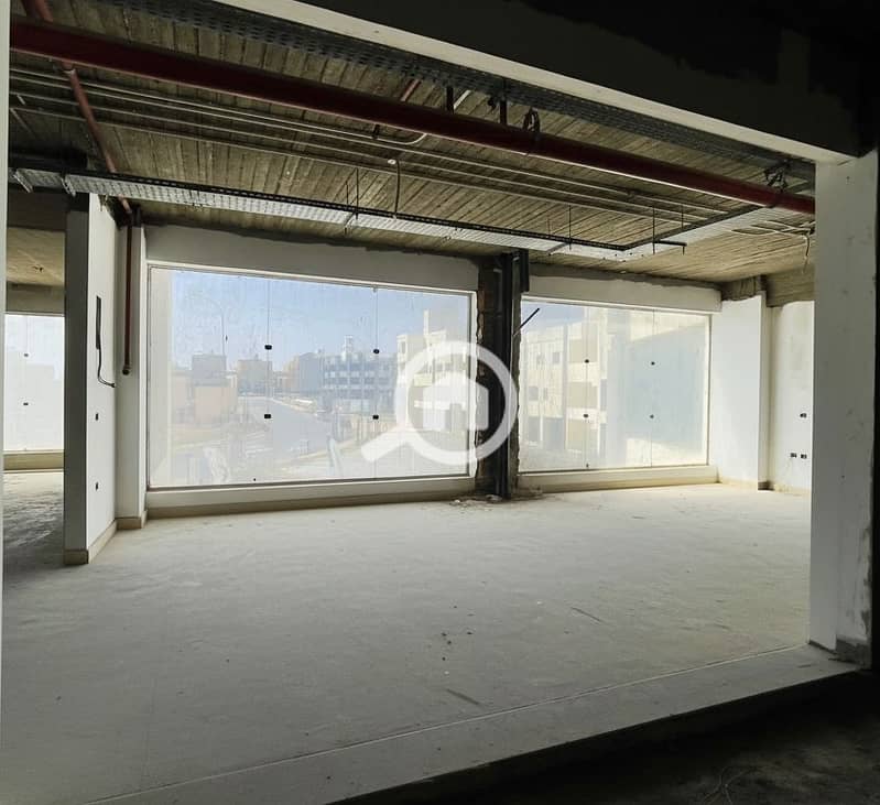 6 Generated Image September 10, 2025 - 2_52PM. png