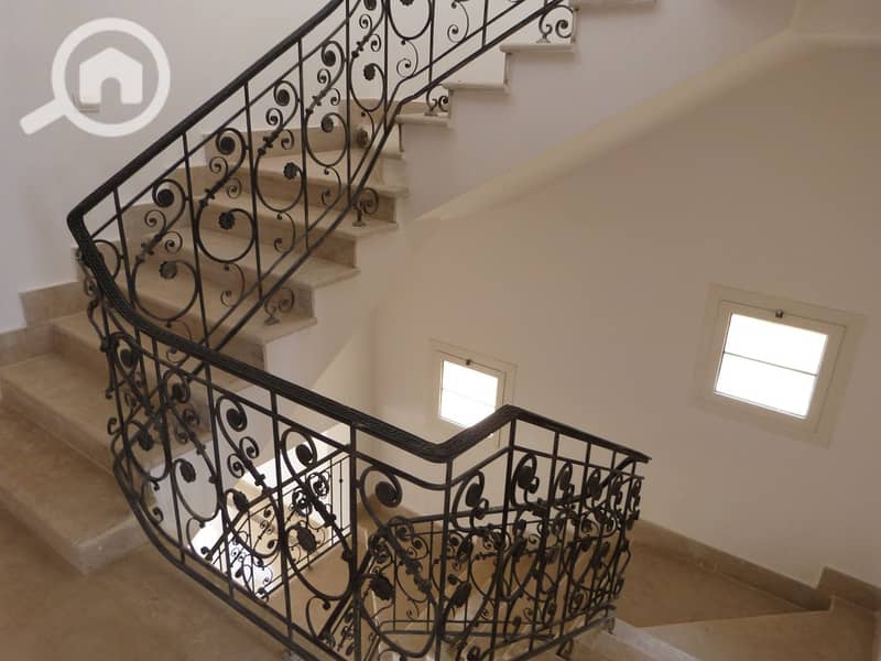 7 455f6345-1a91-4225-b367-fff2e5e7af1c. jpeg