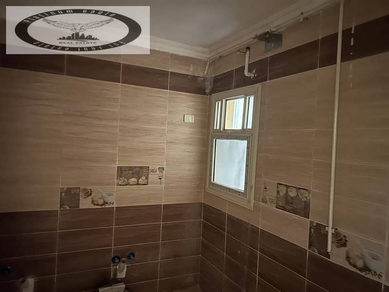 9 4d6d15e2-6494-40fe-8c8e-0c07a6935354. jpg