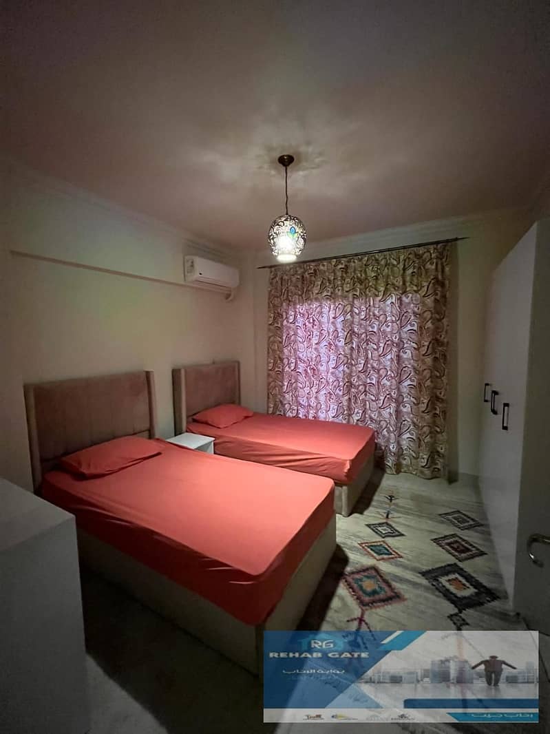 3 4c27dc8c-e9fb-4f7e-b109-5861cb0058c1. jpg