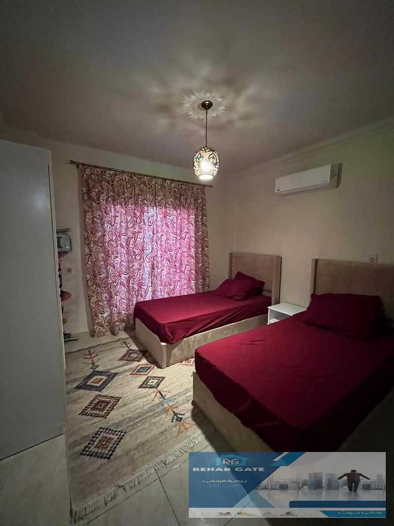 4 8cf6aecb-b743-410b-b9d5-17498ad0692f. jpg