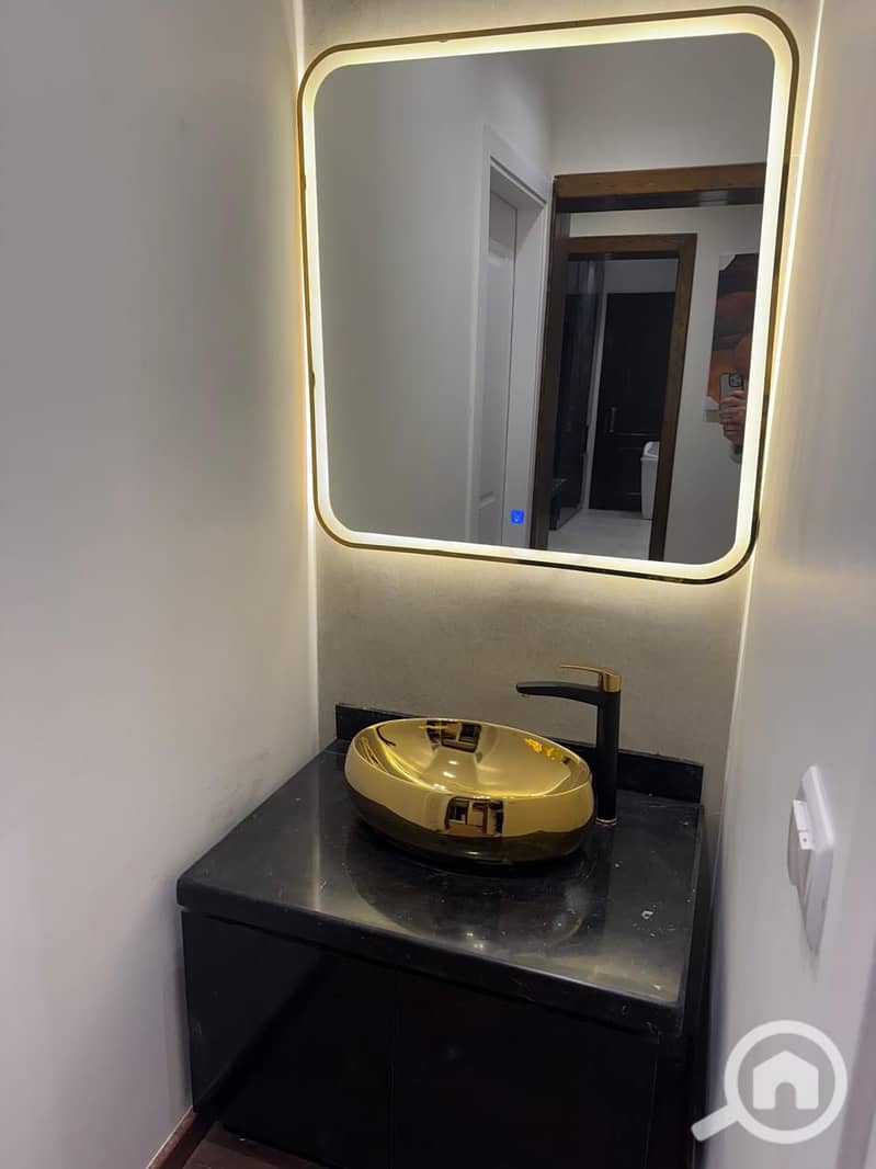 3 0d722946-0544-4d18-9be9-923f07a5e025. jpeg