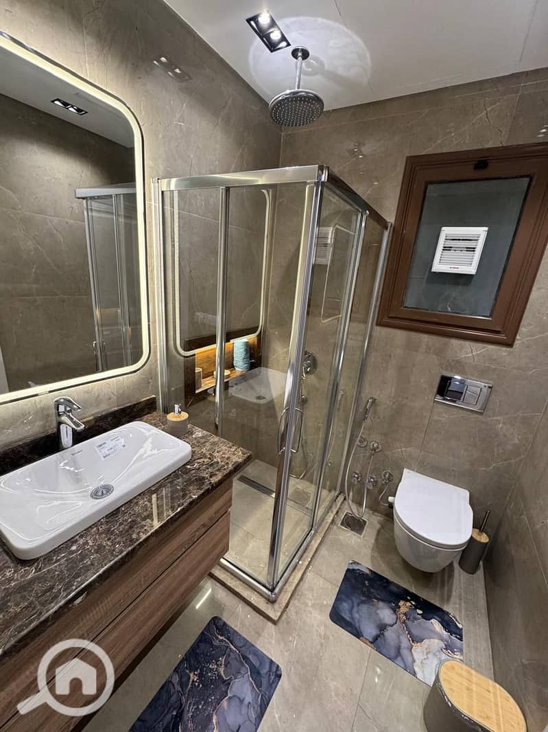 15 a02a771c-91c8-48b6-a2a4-fe9420414130. jpeg