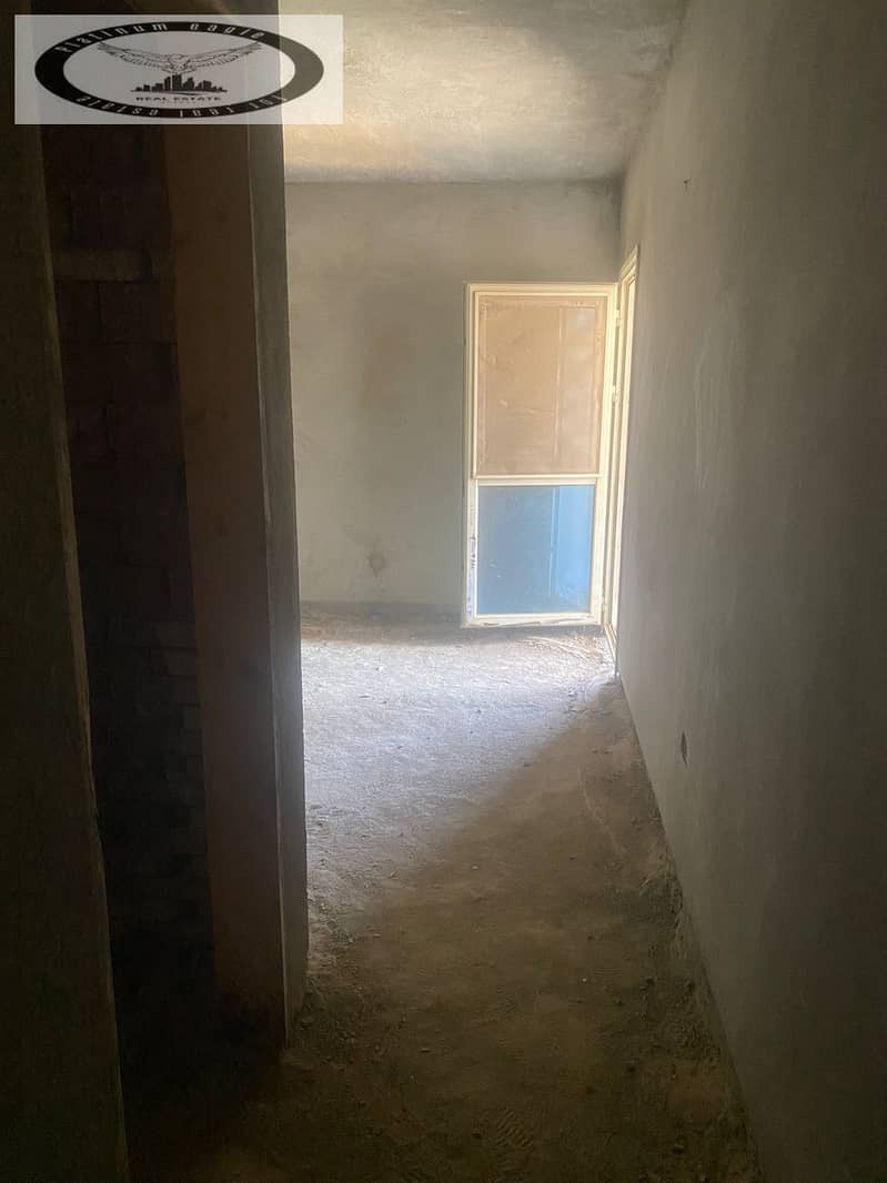 9 c18e998f-cc43-464c-b905-1c142d844233. jpg