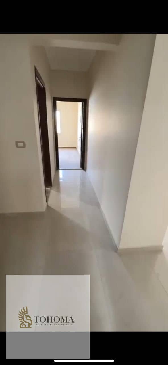 6 655301db-2b79-42e5-9ea2-cd2eef17cef8. jpg