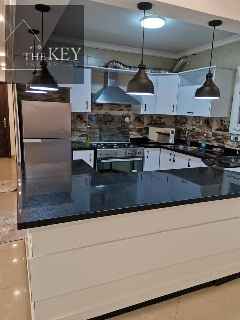 15 f54ee296-8503-444c-baa7-f579945dfe79. jpg