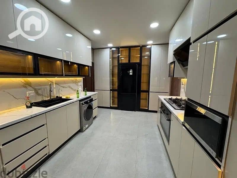 12 840c482d-0c26-463a-8e61-7ff0df713eb3. jpg