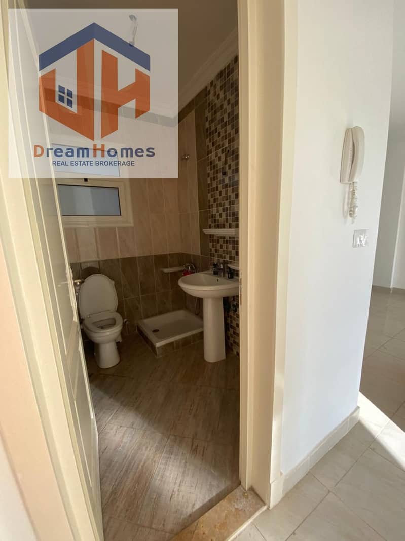 10 WhatsApp Image 2025-10-29 at 10.16. 35 PM (2). jpeg