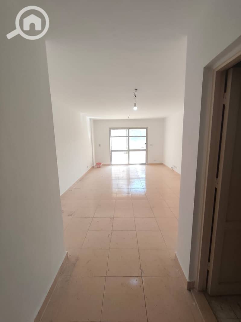 7 5ff0201c-ef64-48d8-a920-d55bb3da8d5e. jpg