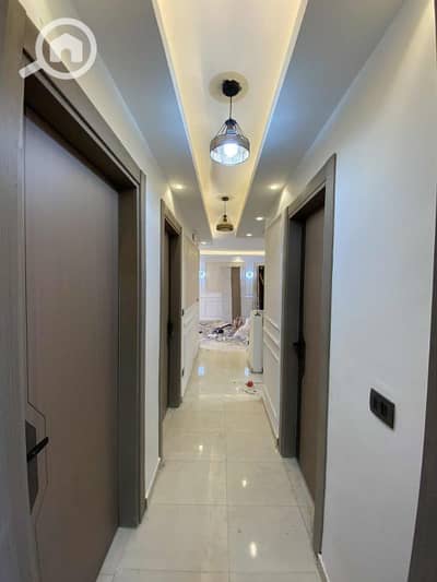 2 Bedroom Flat for Sale in Madinaty, Cairo - فرصه للبيع شقه في مدينتي 96م تشطيب فندقي b11 فيو وايد جاردن 2 Bedroom Flat for Sale in Madinaty, Cairo - فرصه للبيع شقه في مدينتي 96م تشطيب فندقي b11 فيو وايد جاردن