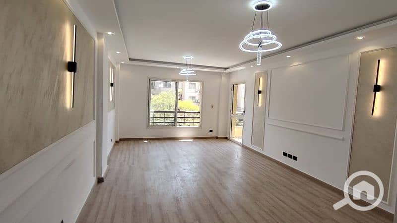 للبيع شقه مساحه 124م بي6 في مدينتي ت سوبر لوكس بجوار الخدمات للبيع شقه مساحه 124م بي6 في مدينتي ت سوبر لوكس بجوار الخدمات