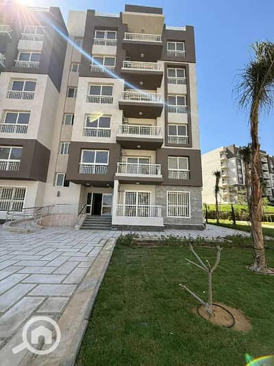 3 Bedroom Apartment for Sale in Madinaty, Cairo - فرصه للبيع شقه في مدينتي 116مb12 طلعت مصطفي طابق ثالث