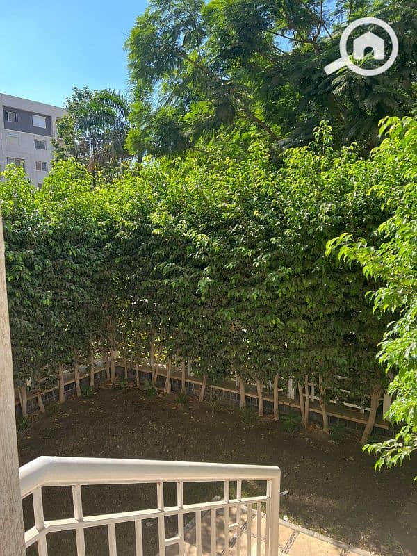 للايجار شقه بمدينتي مساحه 124م بحديقة 65م بي1 بها مطبخ خشب الخدمات للايجار شقه بمدينتي مساحه 124م بحديقة 65م بي1 بها مطبخ خشب الخدمات