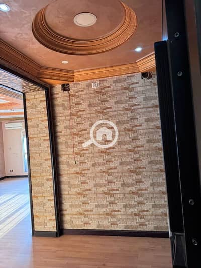 3 Bedroom Apartment for Rent in Madinaty, Cairo - 211م دور خامس وليس اخير b3 بالمطبخ والتكييفات مطلوب 27 الف