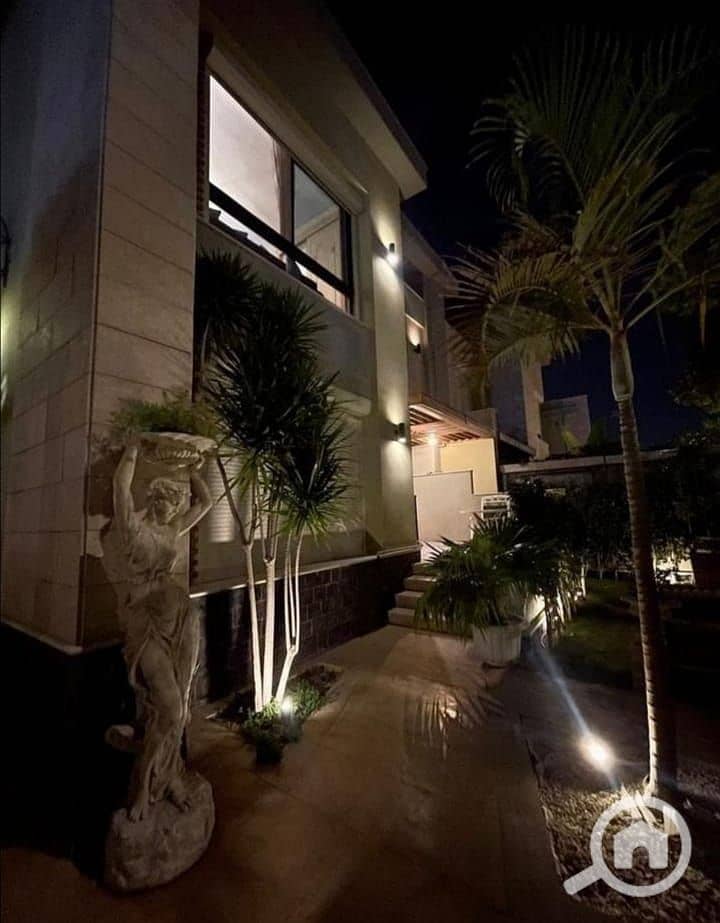 2 e65acb8e-d076-4916-a4a9-36fcc103f3d7. jpg