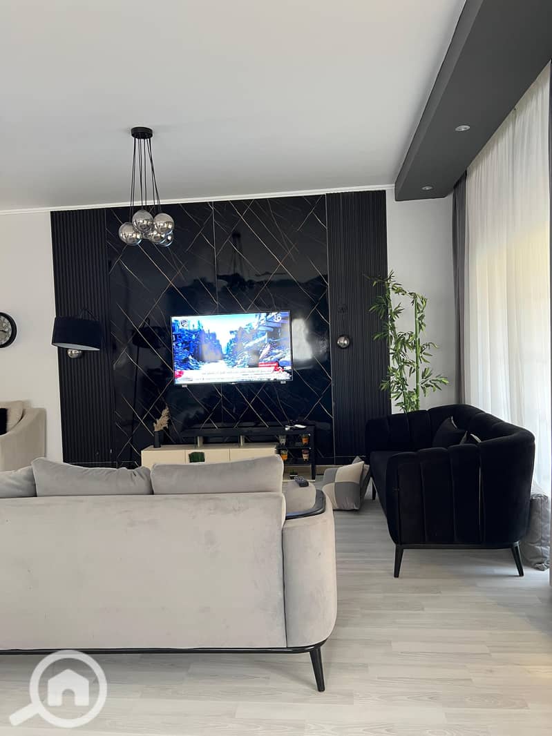 9 9c97243d-cb90-433b-a7a5-9849e9bbc620. jpeg