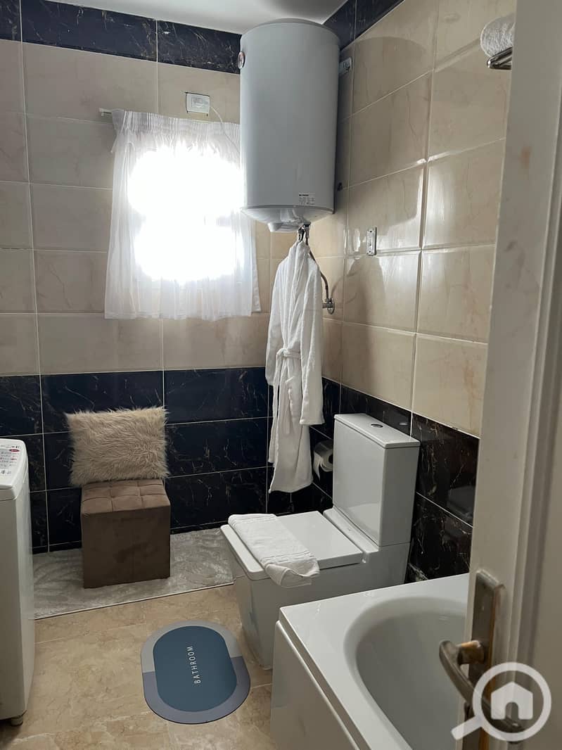 27 ef3546a9-00fc-4f14-938b-b433a219e651. jpeg