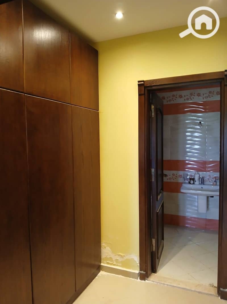 9 612bfb53-61f4-4891-a323-a4c30655f8c2. jpg