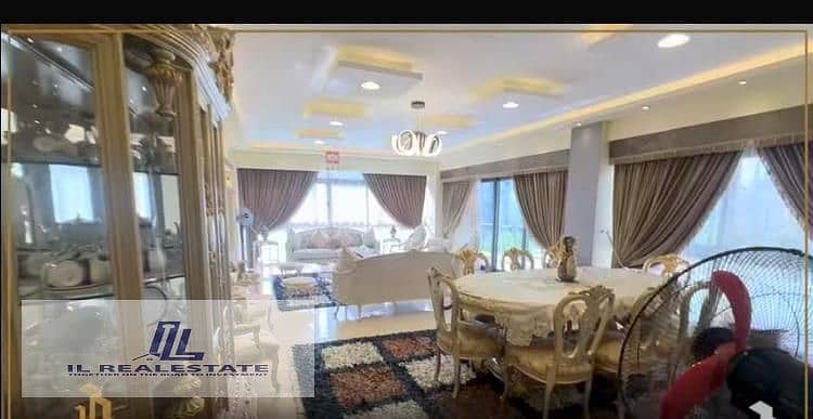 12 0716955f-8924-4ef0-8579-2453c28c4fa7. jpg