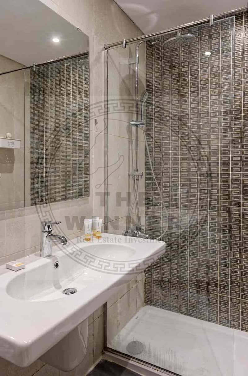 12 72cee772-e660-45cf-b471-d6838bc101ec. jpg