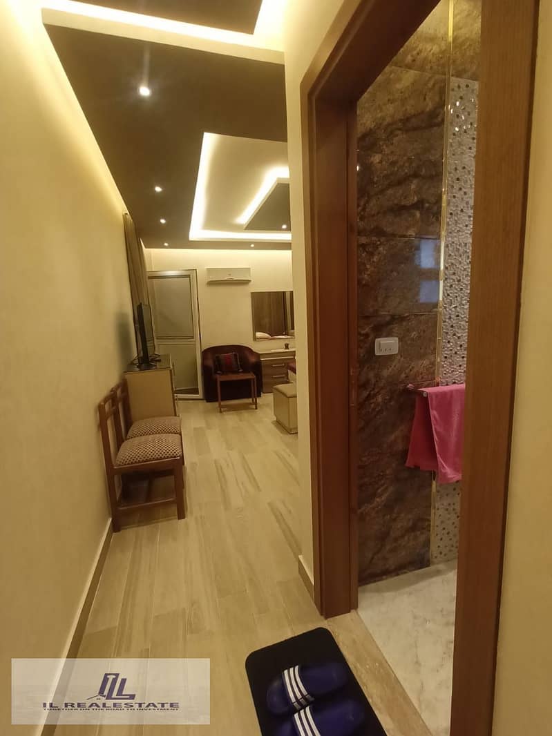 5 7f2c851c-a7ba-44c4-a045-8f2aeb72f418. jpg