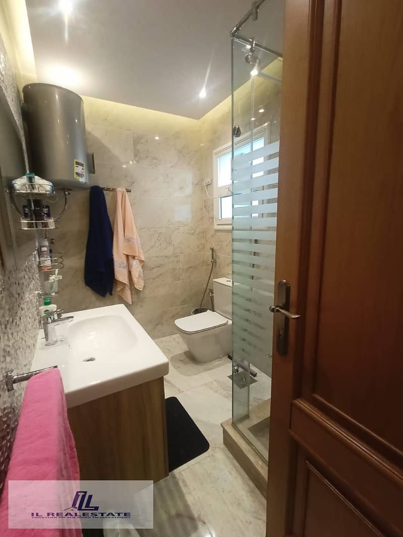 7 33d7bf15-d451-4072-9631-2e6b12fa4833. jpg