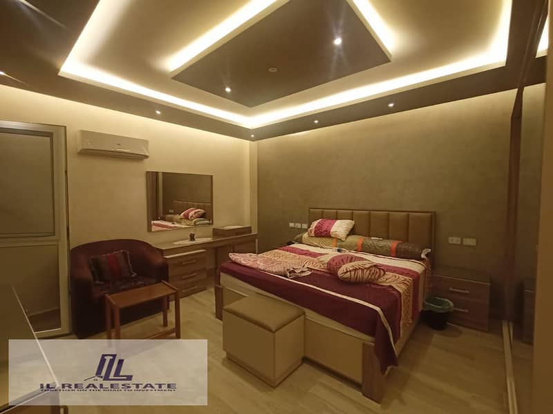 22 d7839ac0-7b77-44d7-a5b5-f96ee3ef3bf5. jpg