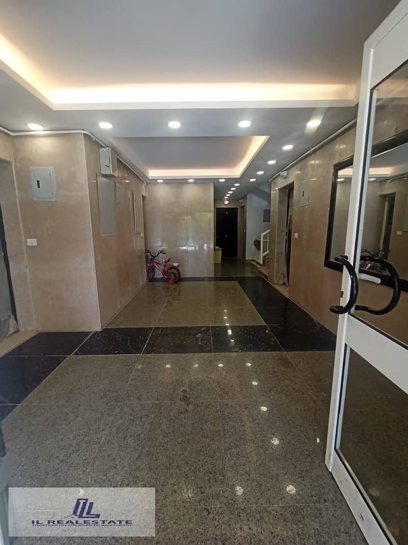 26 e1989b34-debe-4e54-b4db-eeb00752faf0. jpg