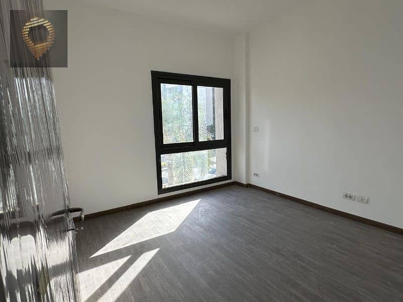 7 WhatsApp Image 2025-10-04 at 7.24. 42 AM (2). jpg