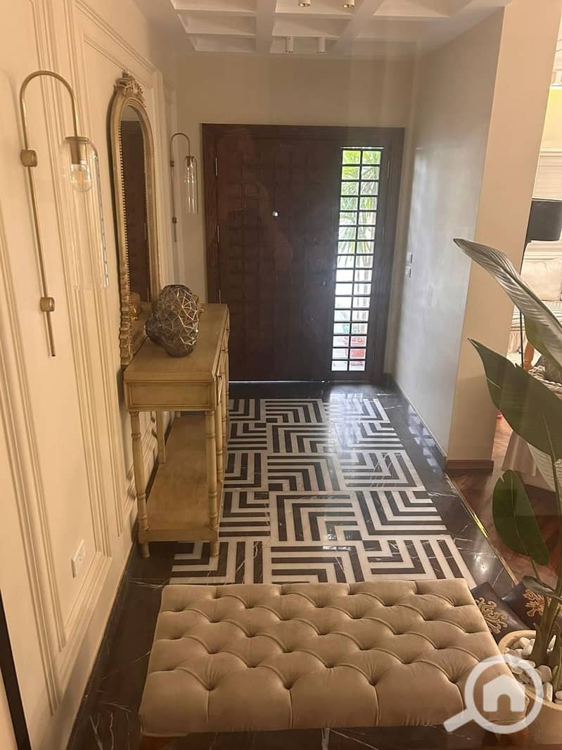 5 769c711c-b252-43df-b57a-f7c9e152ce3f. jpg