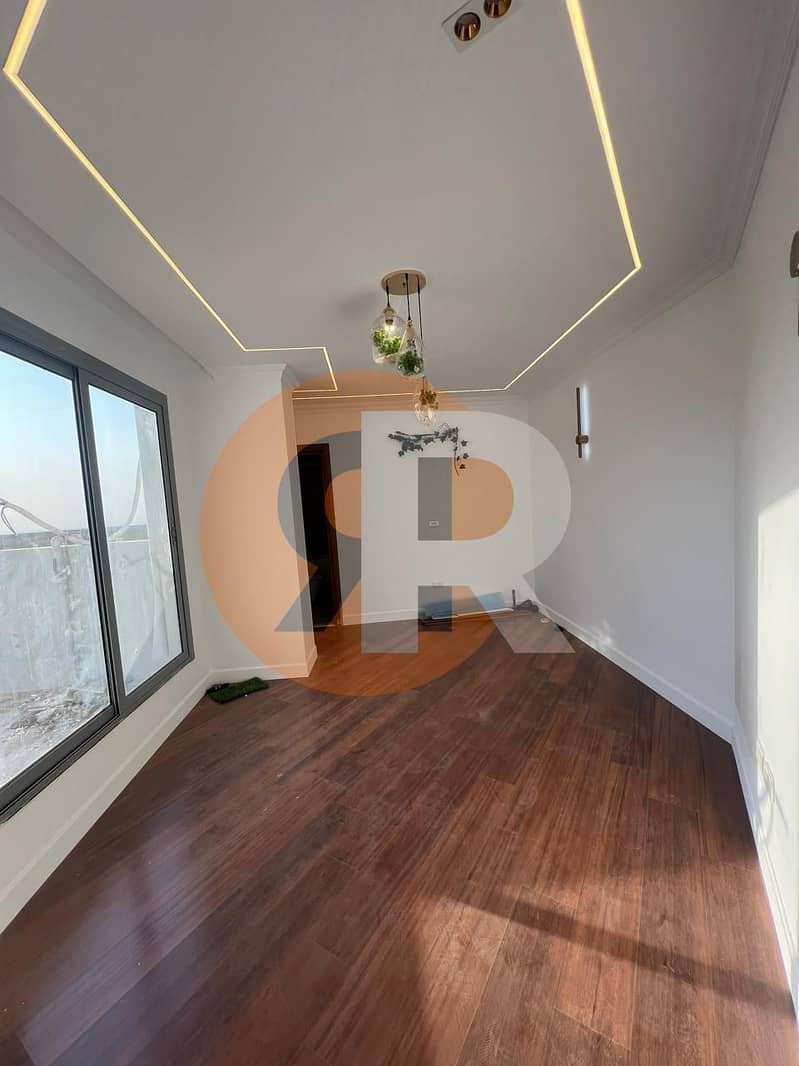 4 WhatsApp Image 2025-10-25 at 17.16. 41_c46a5156. jpg