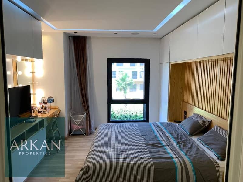 4 d6da10b3-19d4-4d15-a5e5-88ea977feb54. jpg