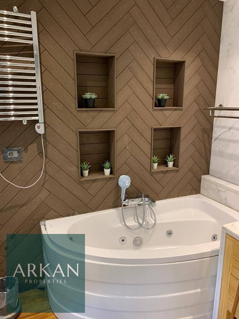 8 2b336155-f564-4839-adad-e39744ed8498. jpg