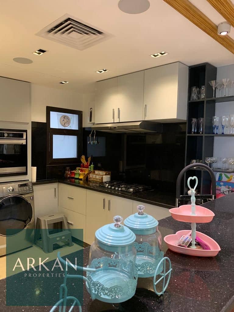 19 dc38816d-988d-46ad-a065-d5777119f642. jpg