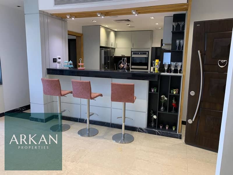 20 fb64fc75-00f1-4d8b-abe8-24c8770d376a. jpg