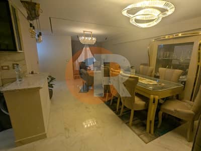 شقة 2 غرفة نوم للبيع في المقطم، القاهرة - IMG-20251028-WA0013. jpg