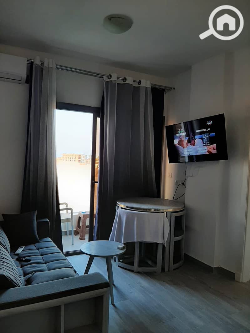 16 2b500bfa-88aa-4d47-8441-1ae60949144f. jpg