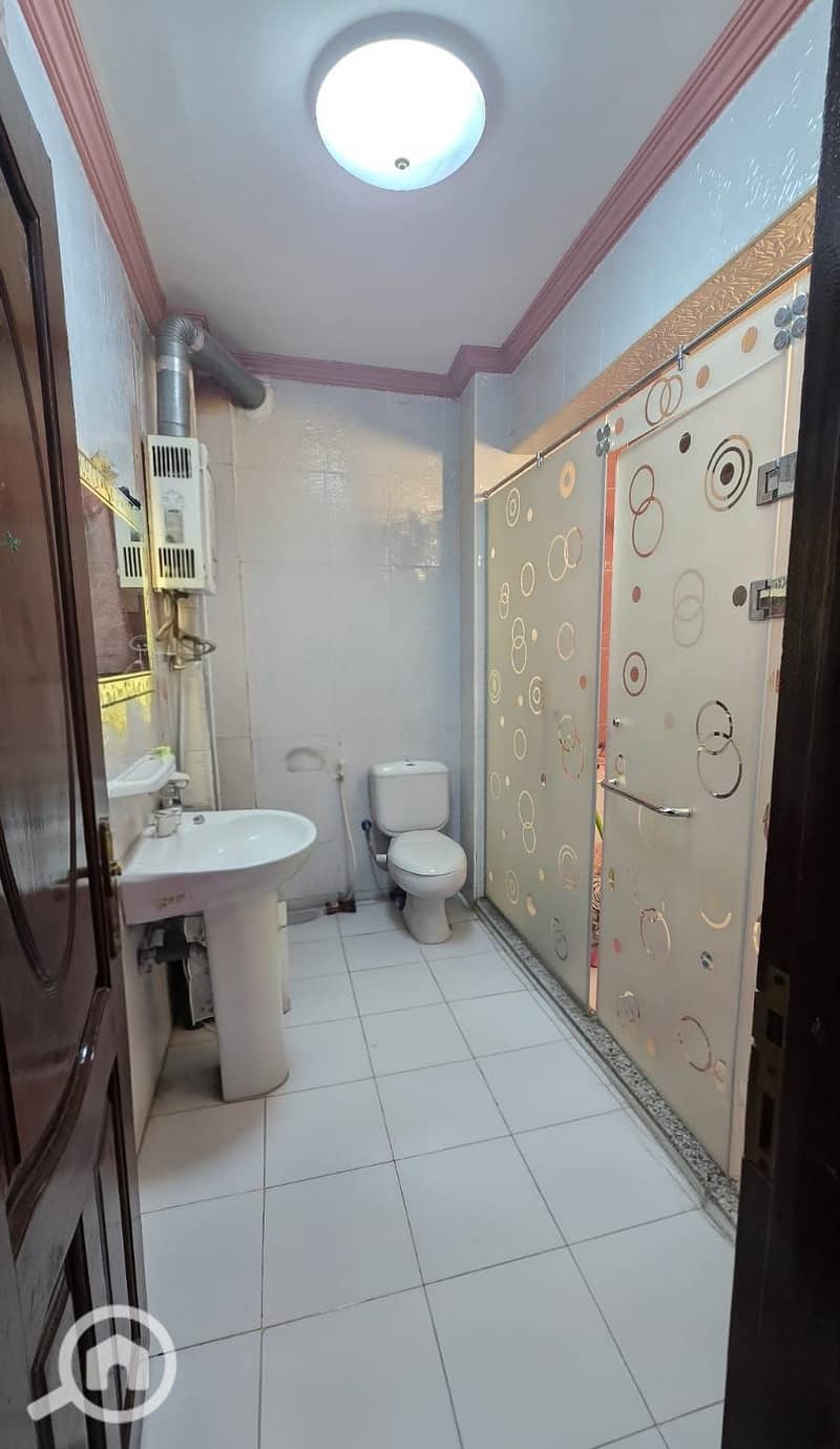 8 WhatsApp Image 2025-09-30 at 12.45. 16 PM. jpeg