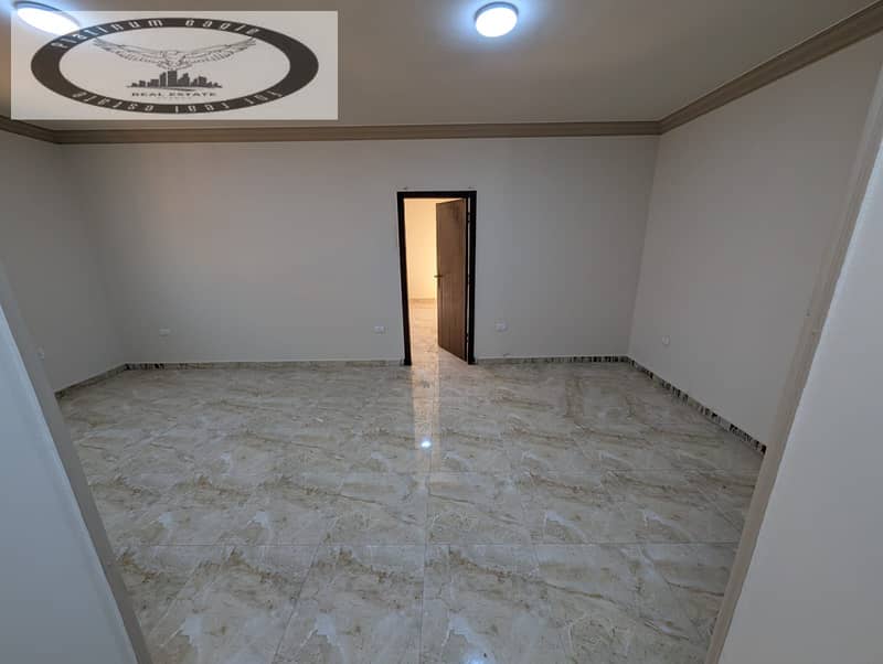 5 dcc86f34-a7a0-41a2-a0b0-ac010f4229ad. jpg