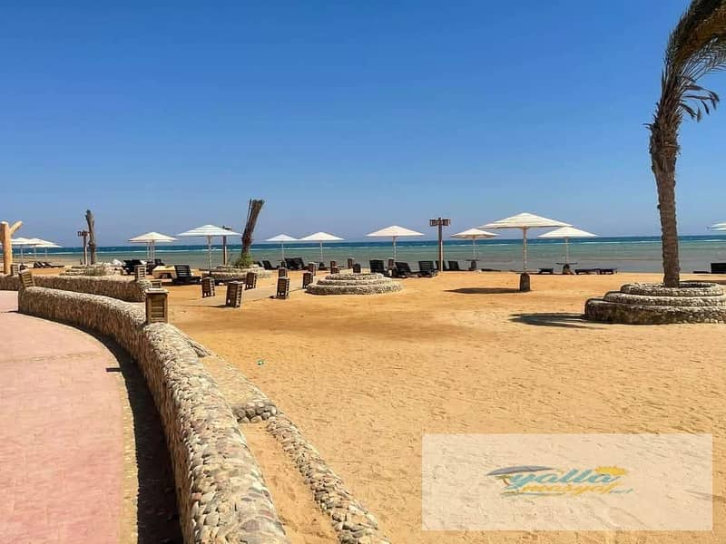 15 690242e4e7e71_uploads690242e4e7cfc. jpeg