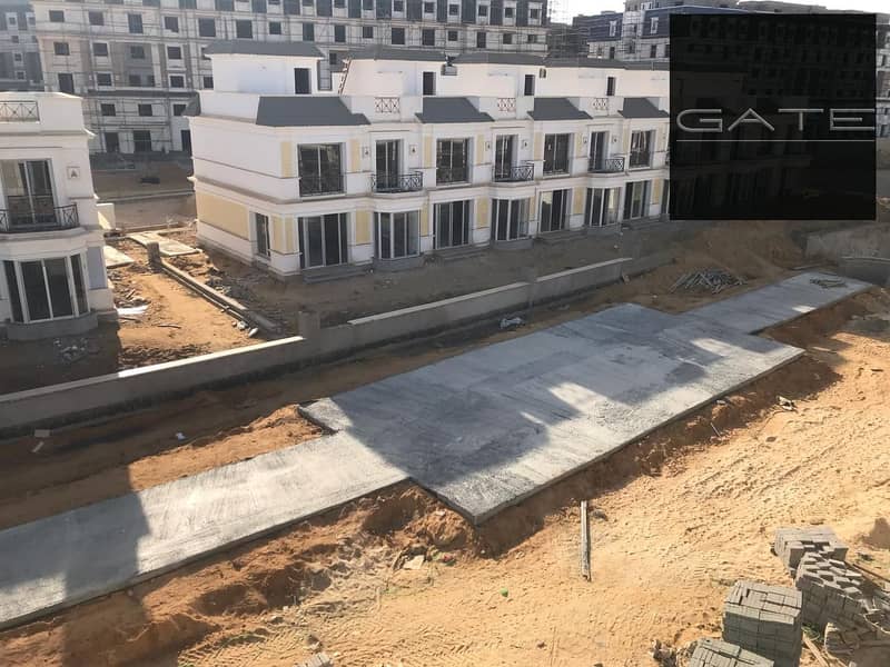 2 471da7bd-065c-4757-b1c9-1962a04be29d. jpeg