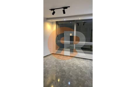 3 Bedroom Flat for Sale in Katameya, Cairo - IMG-20250707-WA0029. jpg