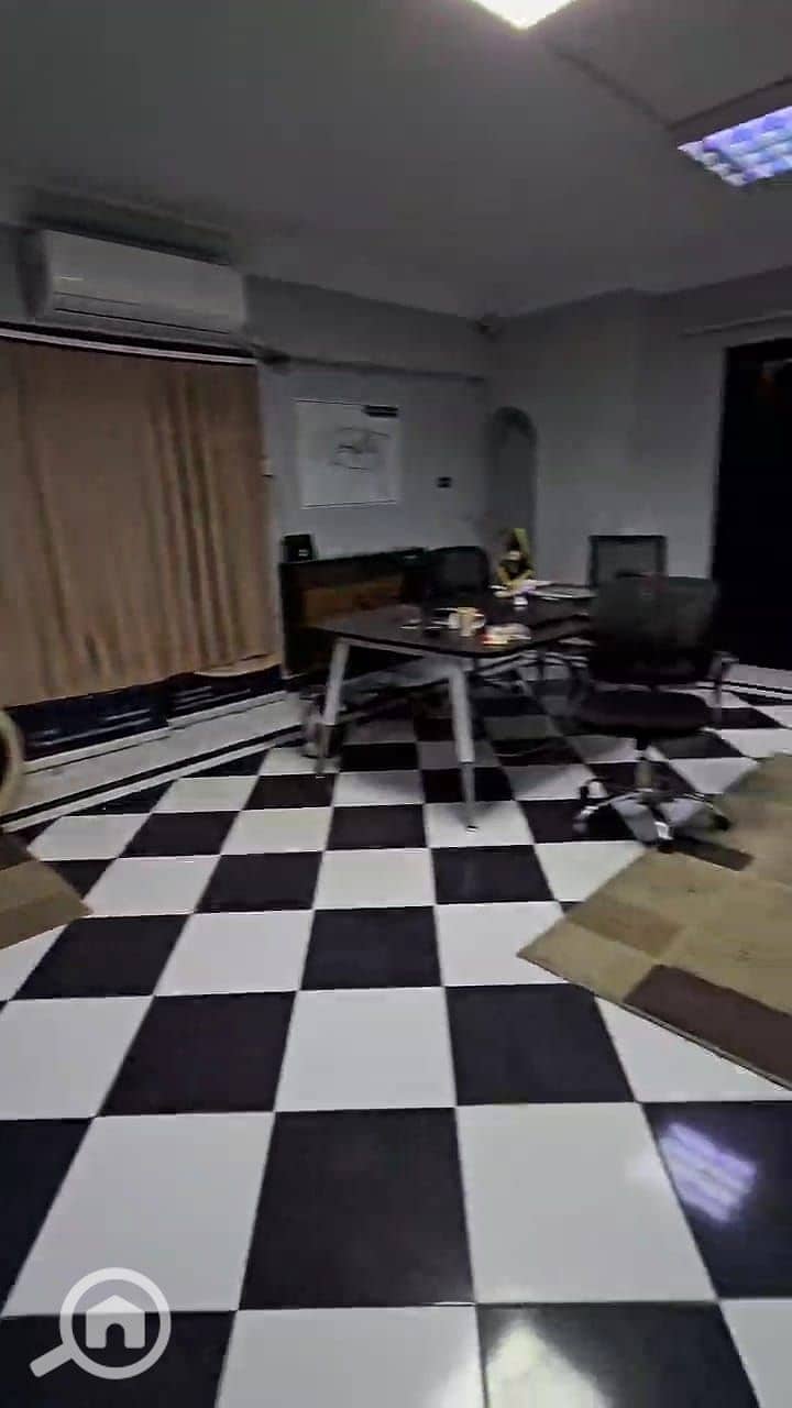 44 WhatsApp Image 2025-10-30 at 14.43. 53_dc9aff38. jpg