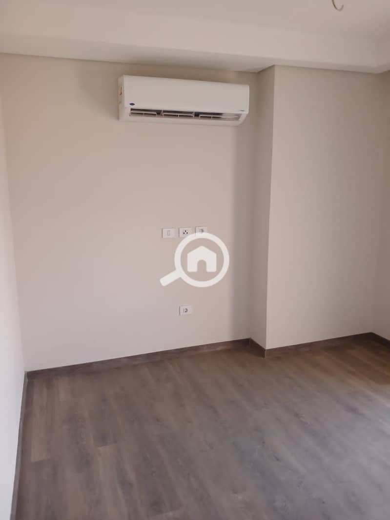 3 WhatsApp Image 2025-10-29 at 19.14. 24_58b0d6c0. jpg