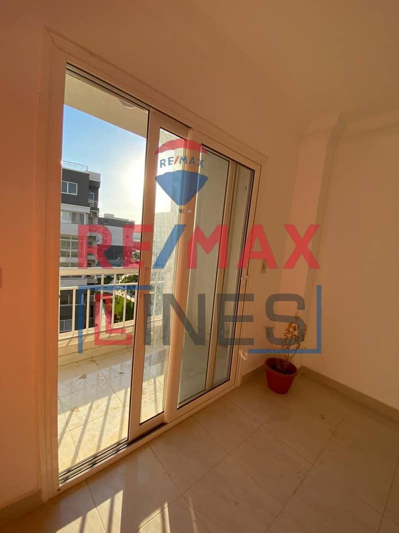 10 WhatsApp Image 2025-10-30 at 4.21. 32 PM. jpeg