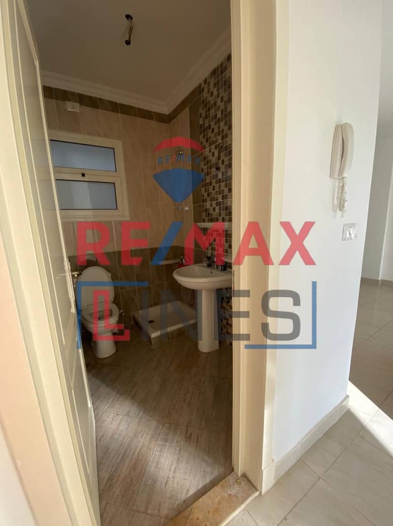 12 WhatsApp Image 2025-10-30 at 4.21. 33 PM (2). jpeg