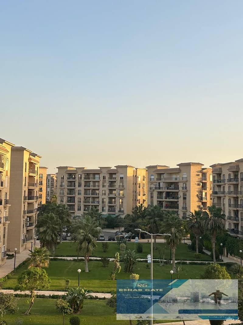 3 50f0c039-eb10-41eb-ada7-0932ed245f46. jpg